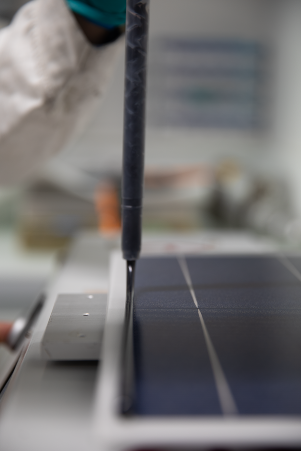 Dispensing of BLUESIL&trade; ESA 8352 A&B